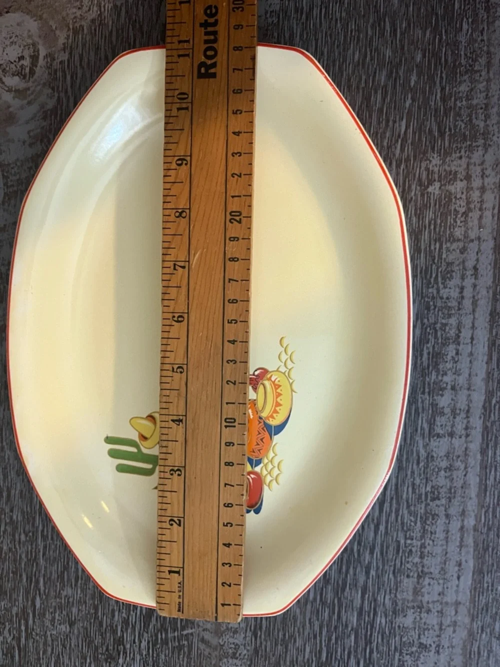 Vintage Homer Laughlin dishes in the Mexicana pattern